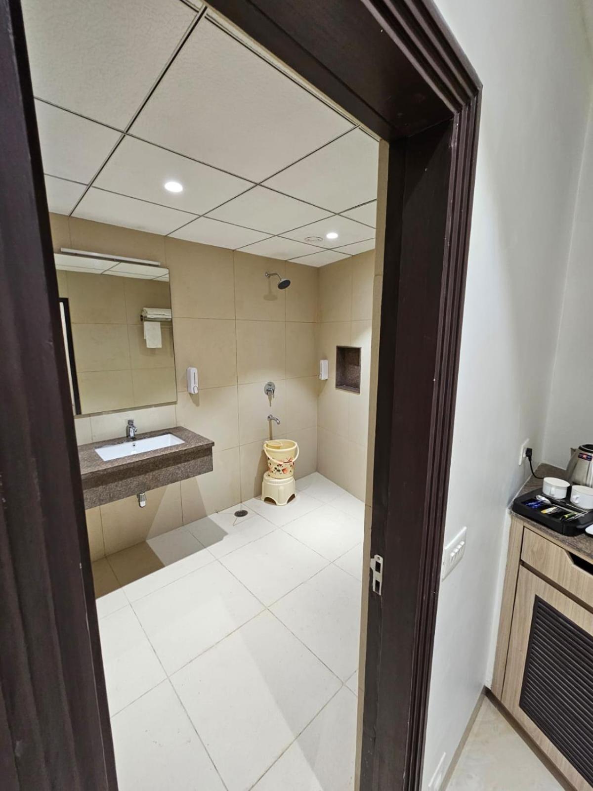 Hotel Bagla Atithi Banaras Varanasi Ngoại thất bức ảnh