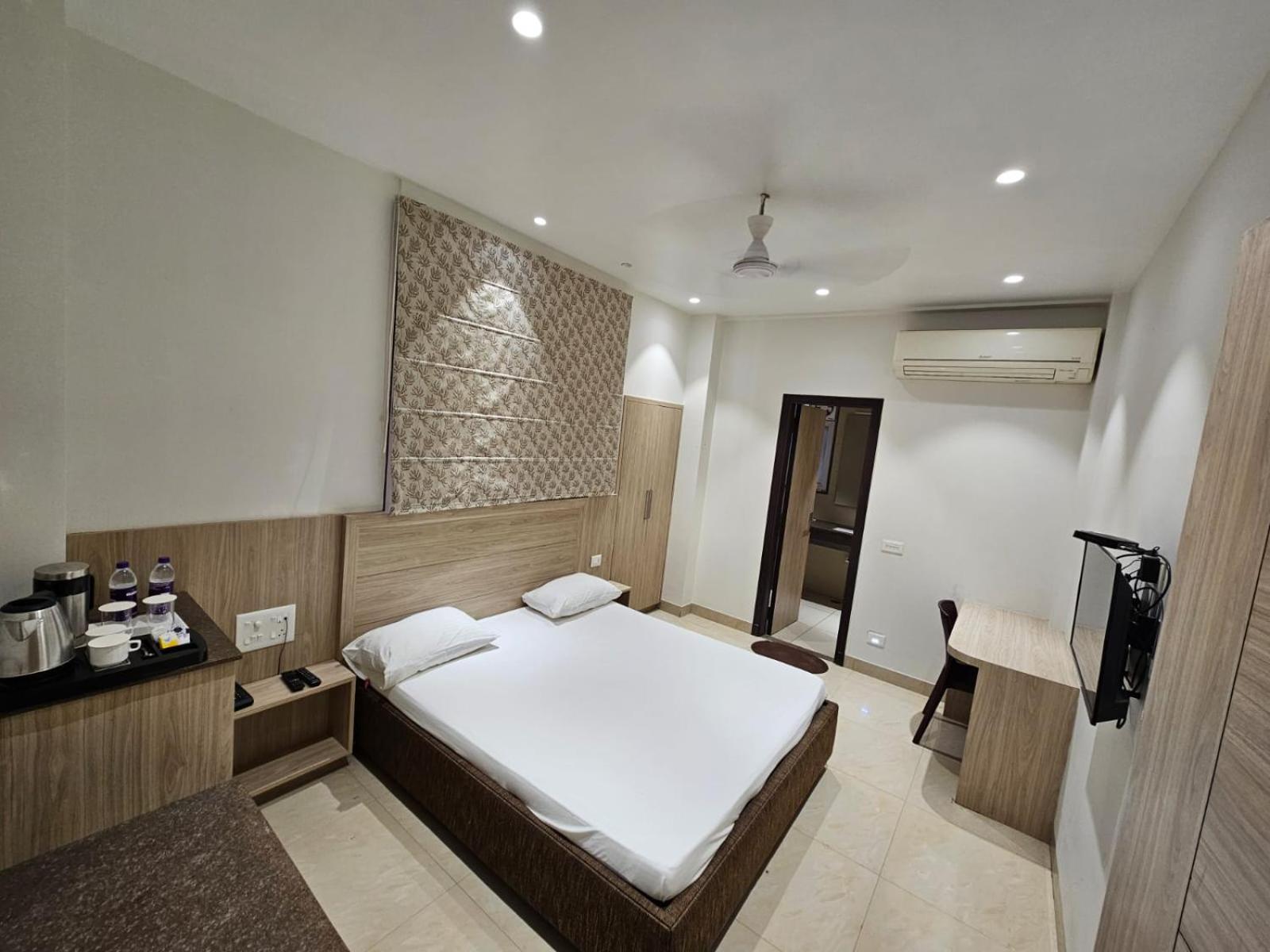 Hotel Bagla Atithi Banaras Varanasi Ngoại thất bức ảnh