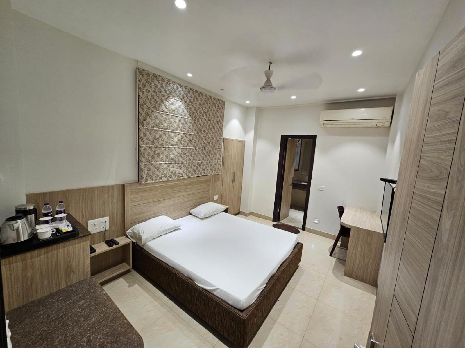 Hotel Bagla Atithi Banaras Varanasi Ngoại thất bức ảnh